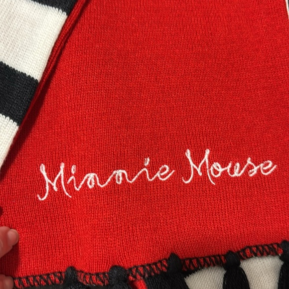 Disney Minnie Mouse hat and scarf set - Picture 3 of 5